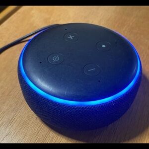 Amazon Alexa (3rd Gen)